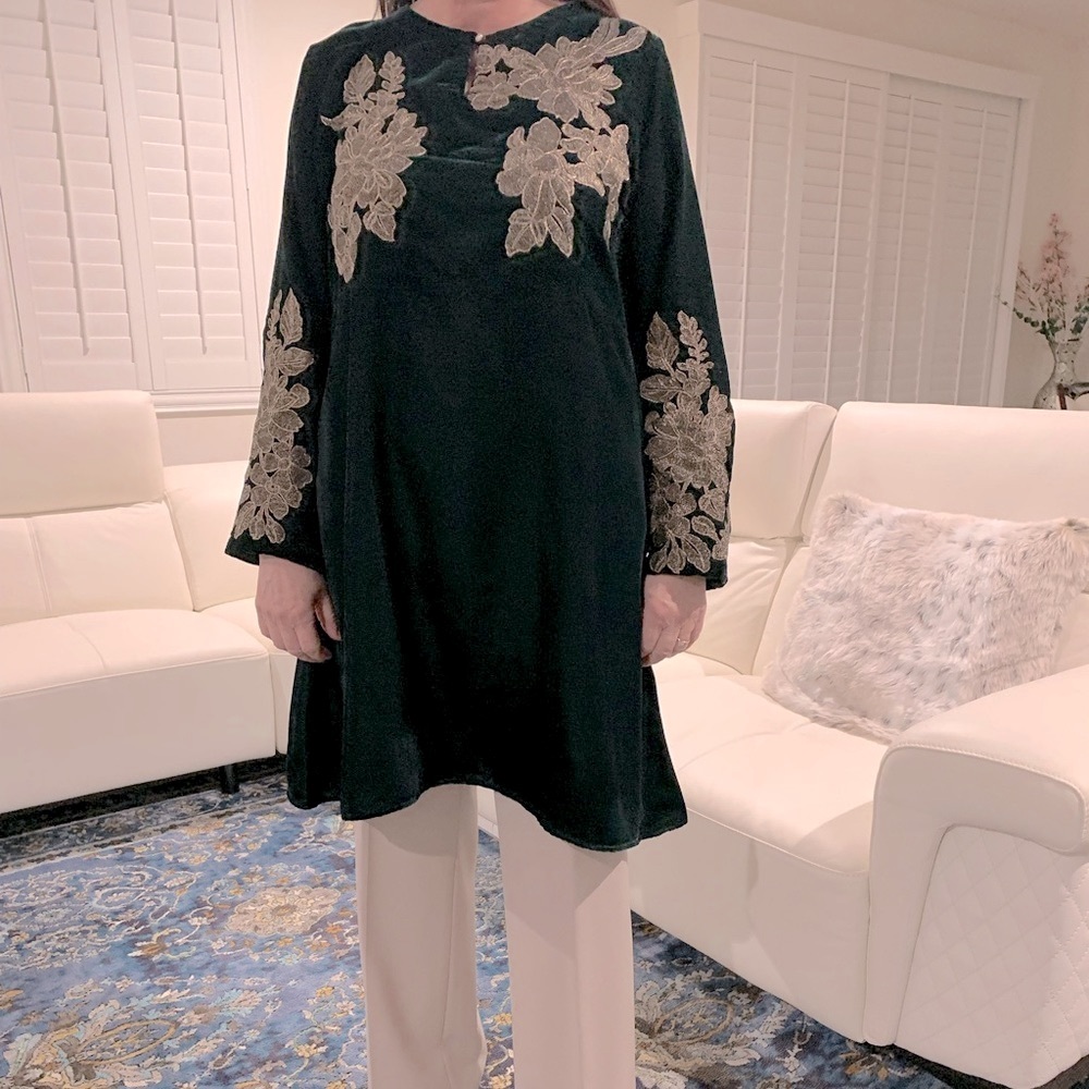 Limelight Gold Collection green velvet tunic with gold embroidery
